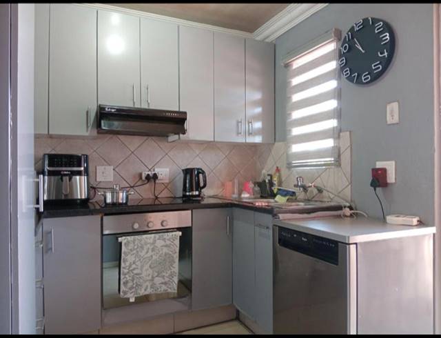 2 BEDROOM APARTMENT FOR SALE IN ALBEMARLE